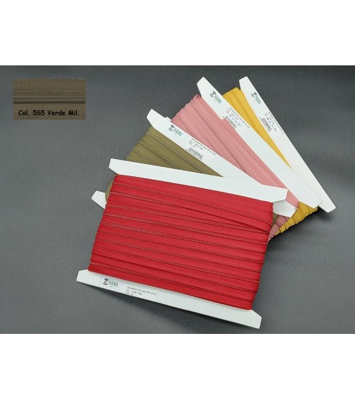 0001000-565 YKK Lampo SP3 cat.continua verde mil