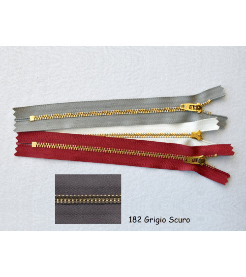 0044410-182 YKK Lampo M4 Ott. cm.10