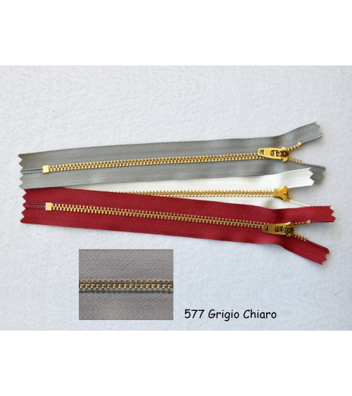 0044416-577 YKK Lampo M4 Ott. cm.16
