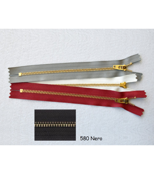 0044416-580 YKK Lampo M4 Ott. cm.16